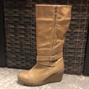 Vittorio D’ Firenze Tan Leather Tall/Wedge Boots